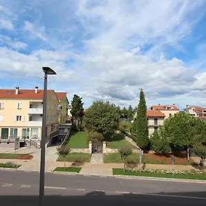 Roma Ostanak kod kuće
